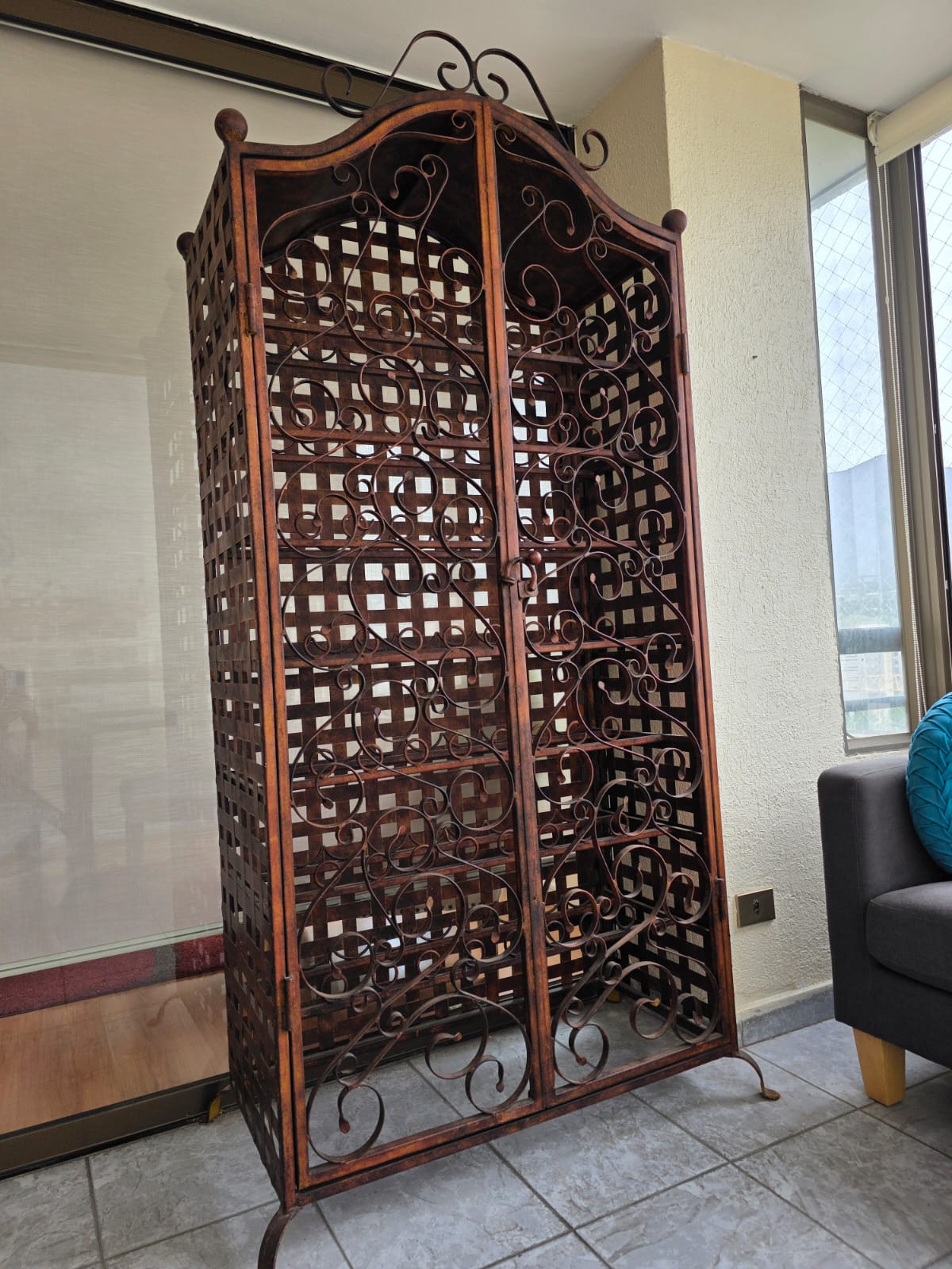 Mueble cava de Fierro Forjado - Imagen 2