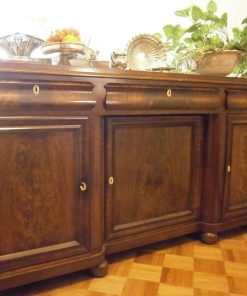 Buffet de madera caoba 3 puertas y 3 cajones