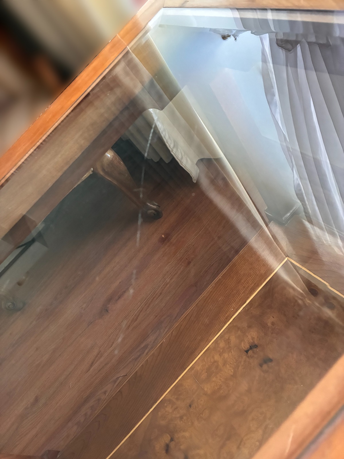 Par de mesas laterales o auxiliar vidrio biselado - Imagen 4