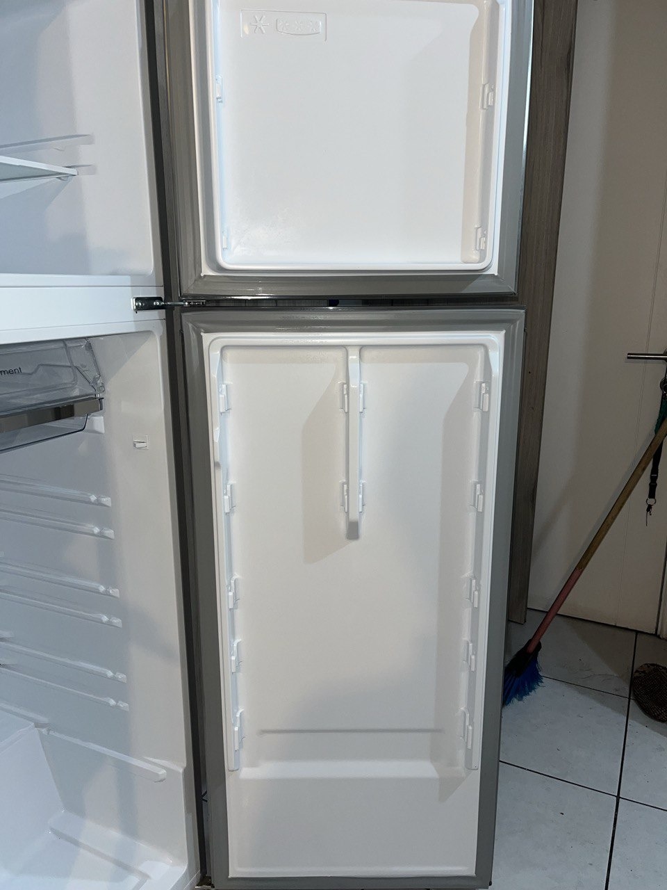 Refrigerador Top Freezer No Frost Kubli 254 L - Imagen 5