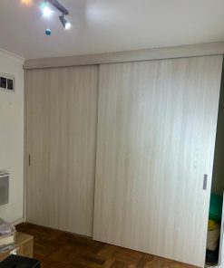 Puertas closet con riel