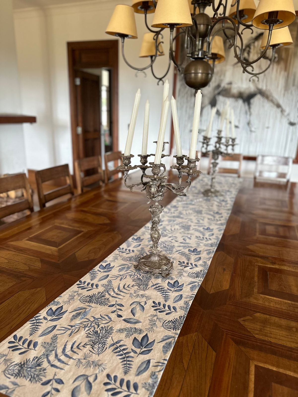 Juego de comedor Lingue con marquetería con 14 sillas - Imagen 2