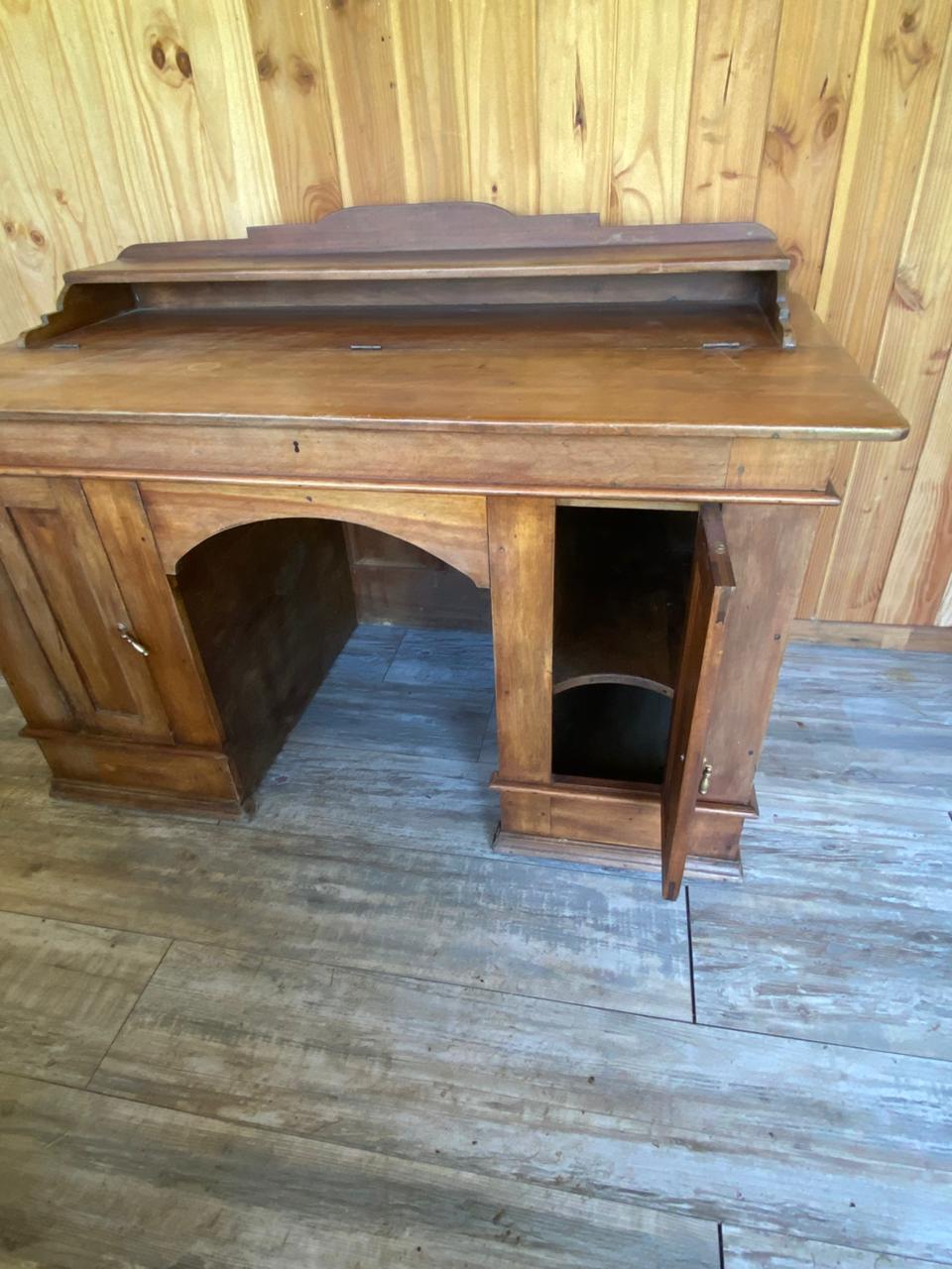 Escritorio ejecutivo madera nativa - Imagen 10