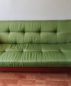 Futón estilo cuja verde