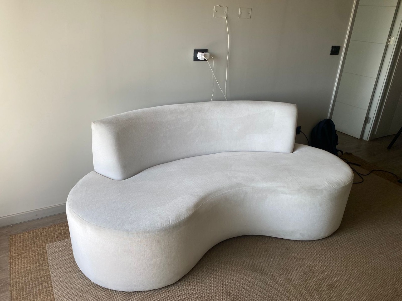 Sofá 3 cuerpos curvo nest at home