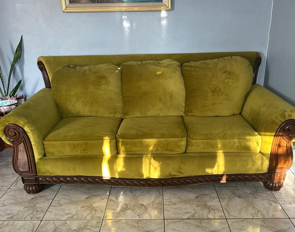 Sofá 3 cuerpos verde oliva Ashley