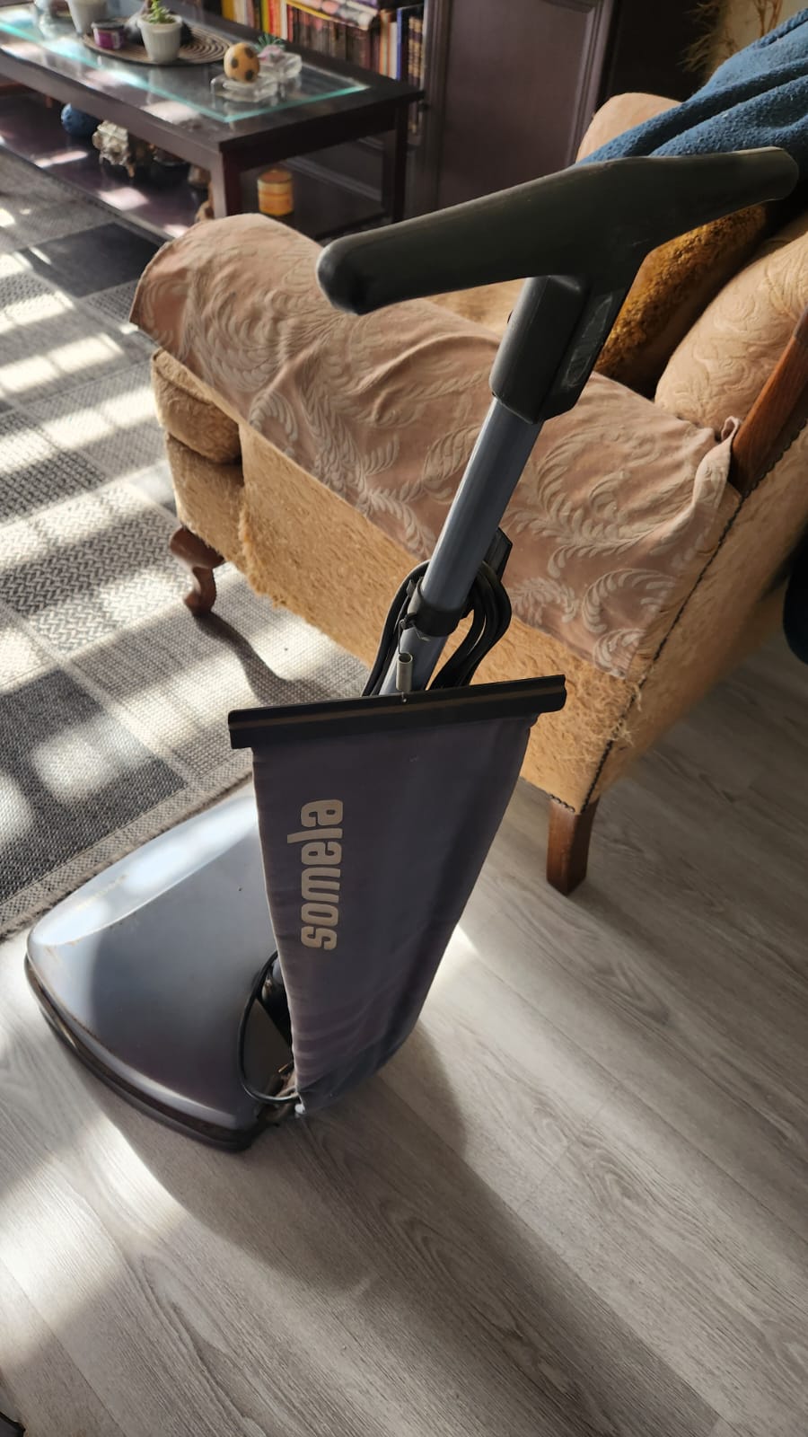 Lustraspiradora y enceradora Somela - Imagen 4