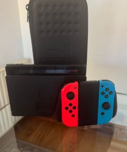 Nintendo Switch neón