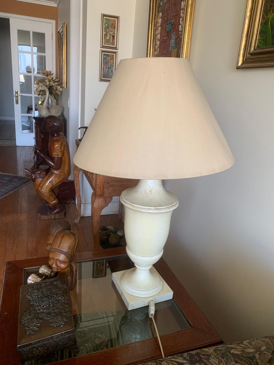 Par Lámparas de mesa símil mármol - Imagen 2