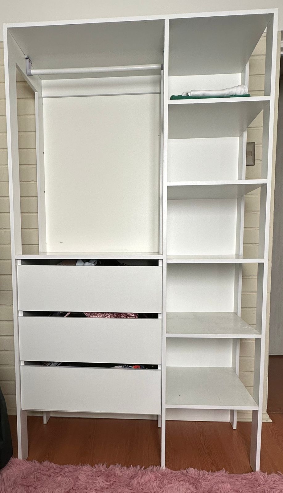 Closet armado blanco sin puertas - Imagen 7