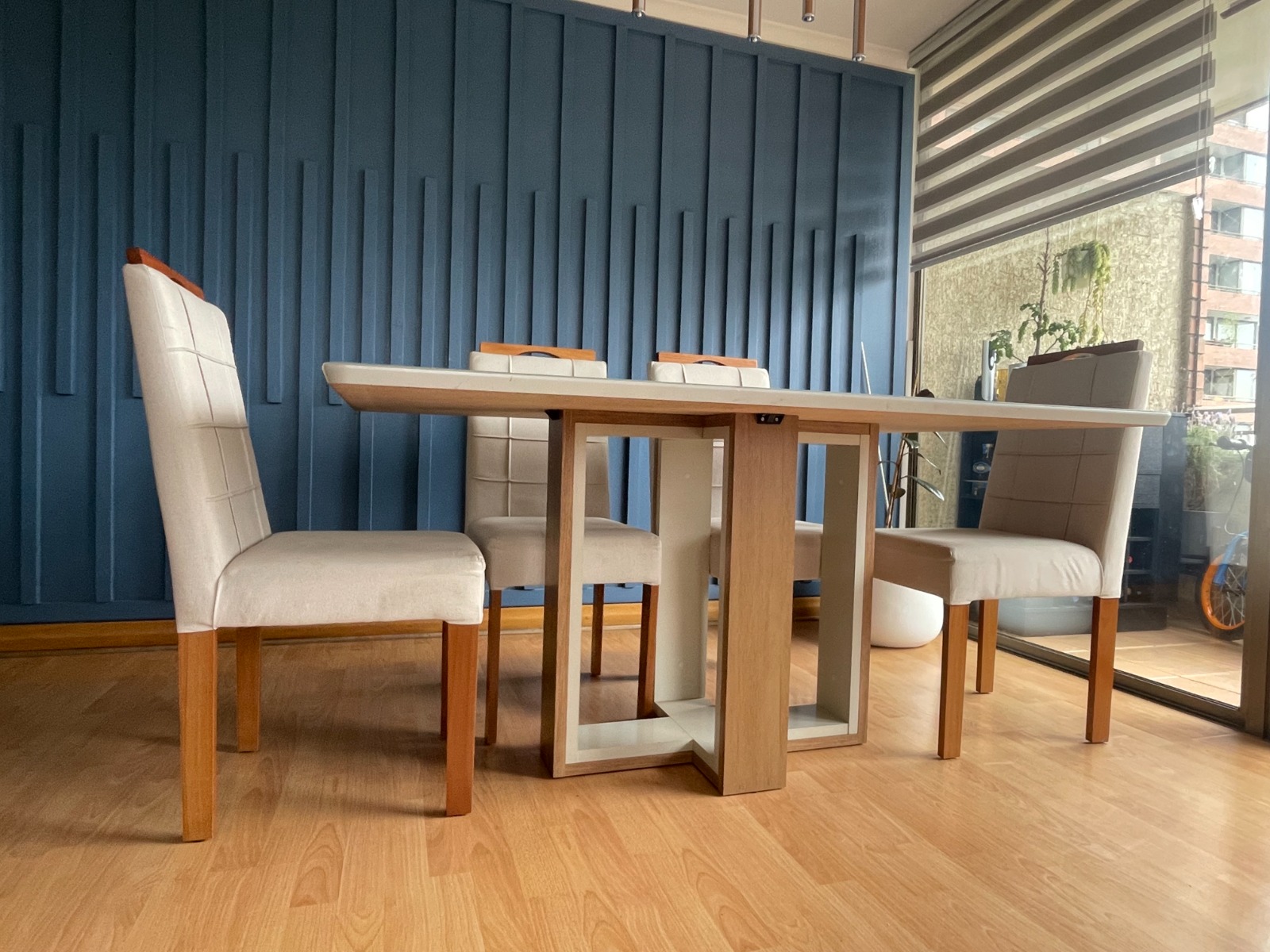 Juego de comedor moderno blanco con 6 sillas - Imagen 2