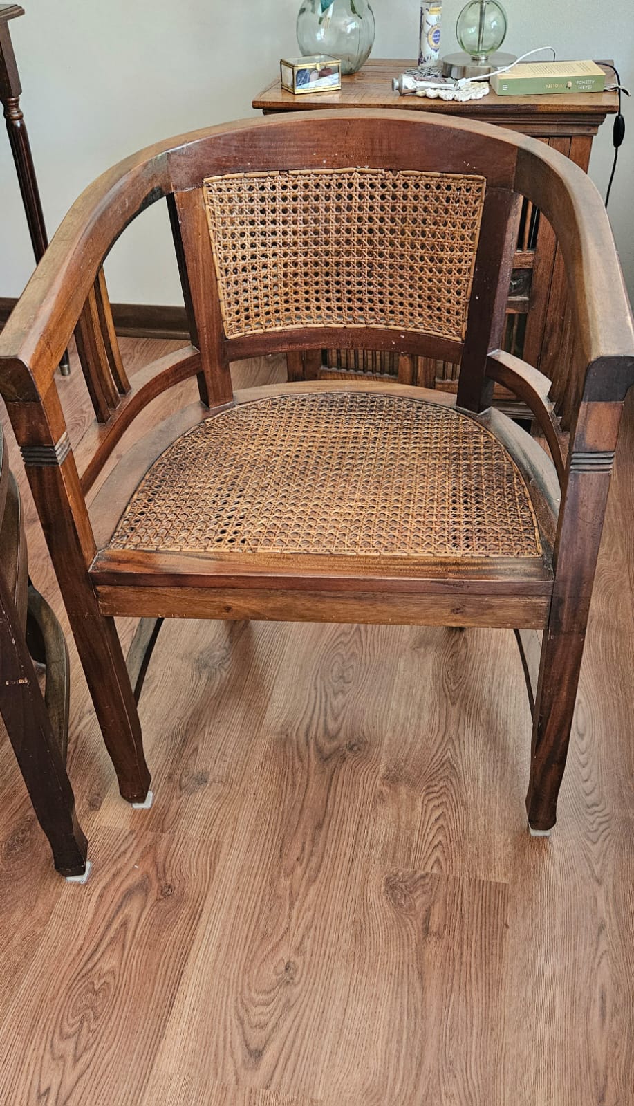 Par sitiales herradura madera y junco - Imagen 4