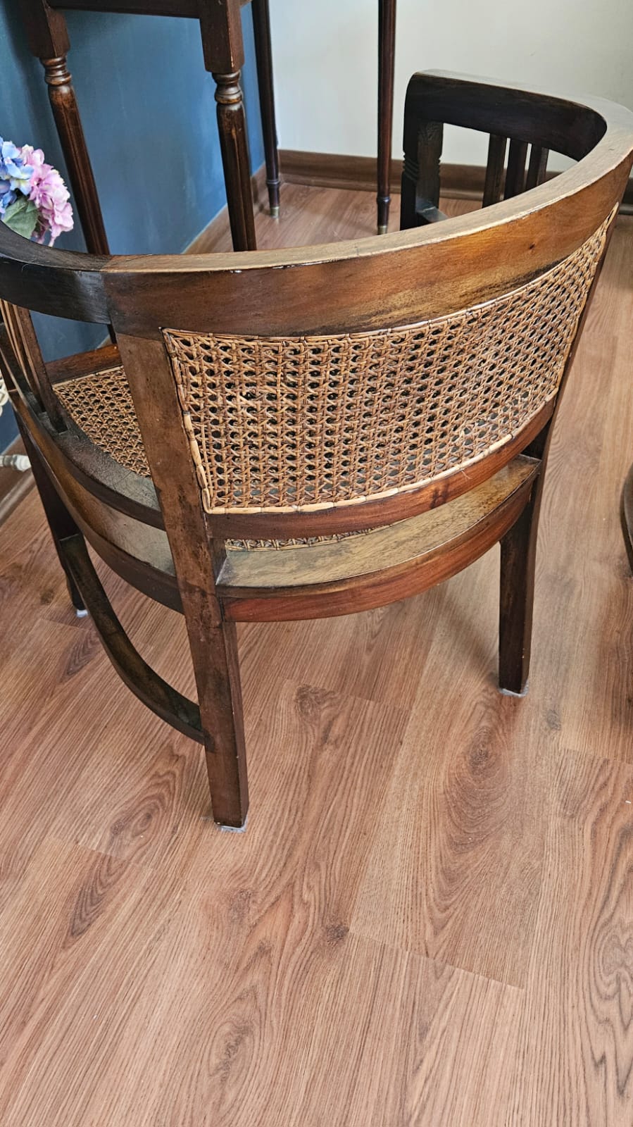 Par sitiales herradura madera y junco - Imagen 7