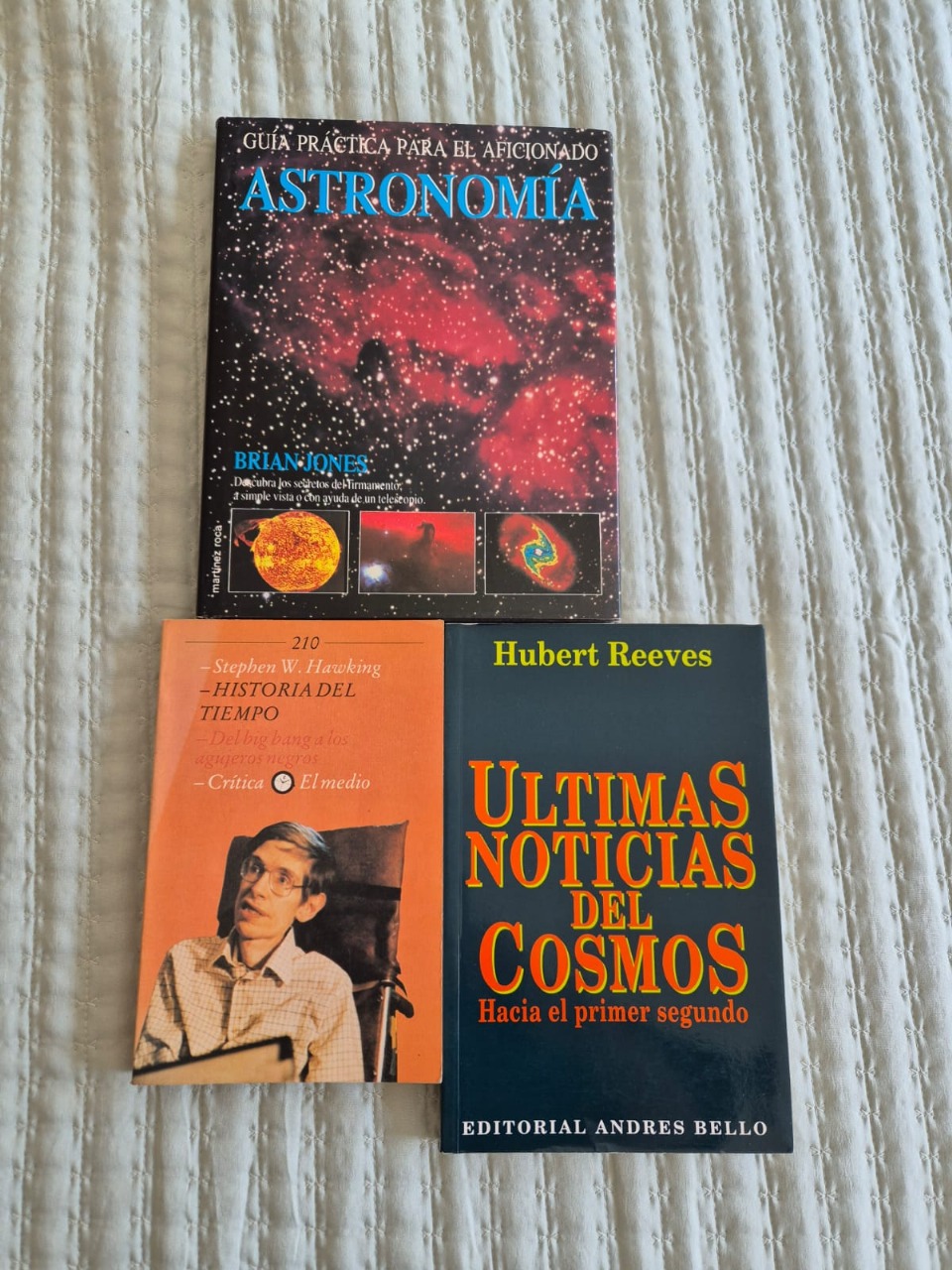 Set 3 libros de Astronomía y Cosmos
