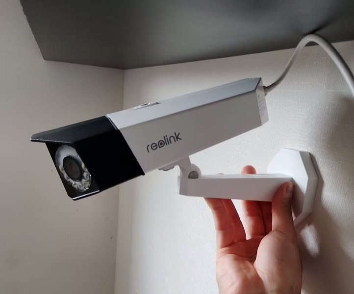 Cámara Seguridad Reolink Duo 2 4K PoE