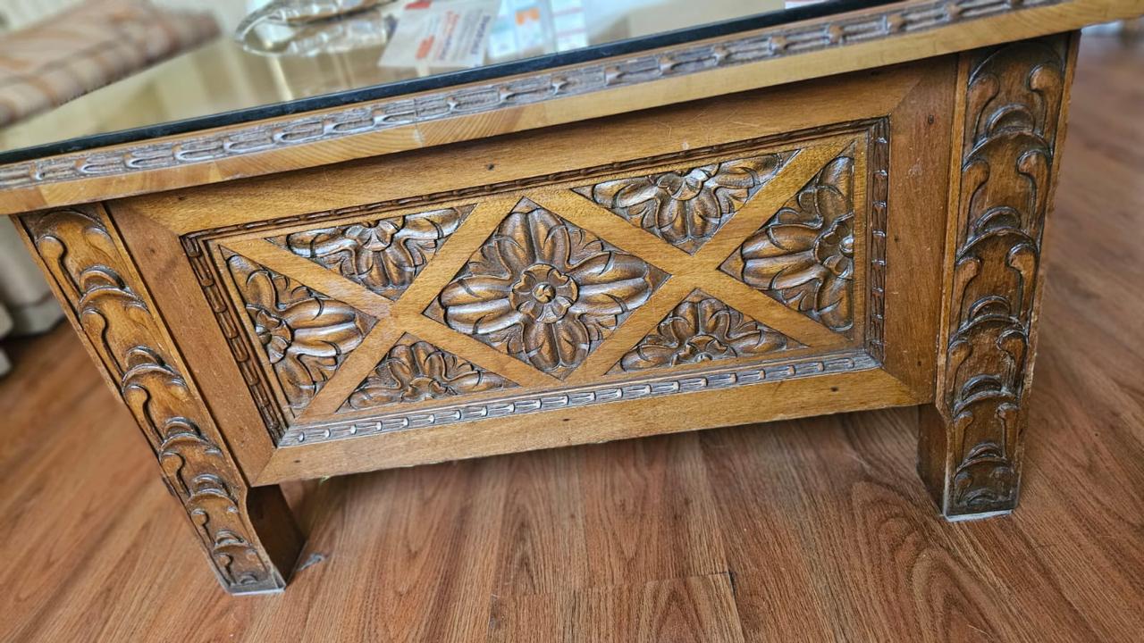 Mesa de centro Nogal labrado - Imagen 5