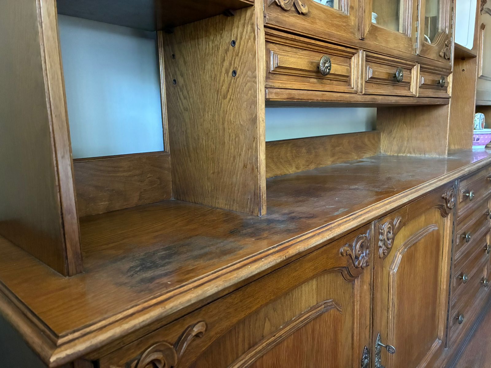 Mueble buffet biblioteca tallada de los años 90 - Imagen 9