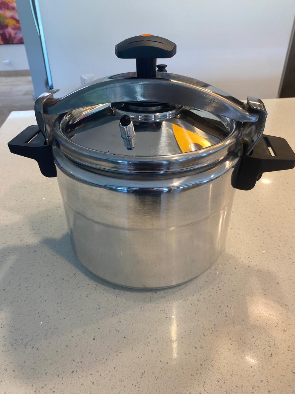 Olla a presión Marmicoc 10 Lt