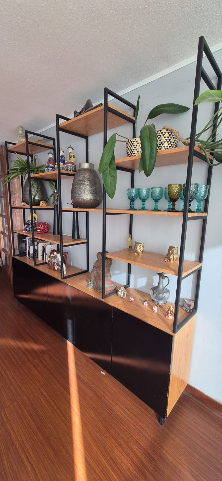 Librero buffet estilo industrial - Imagen 4