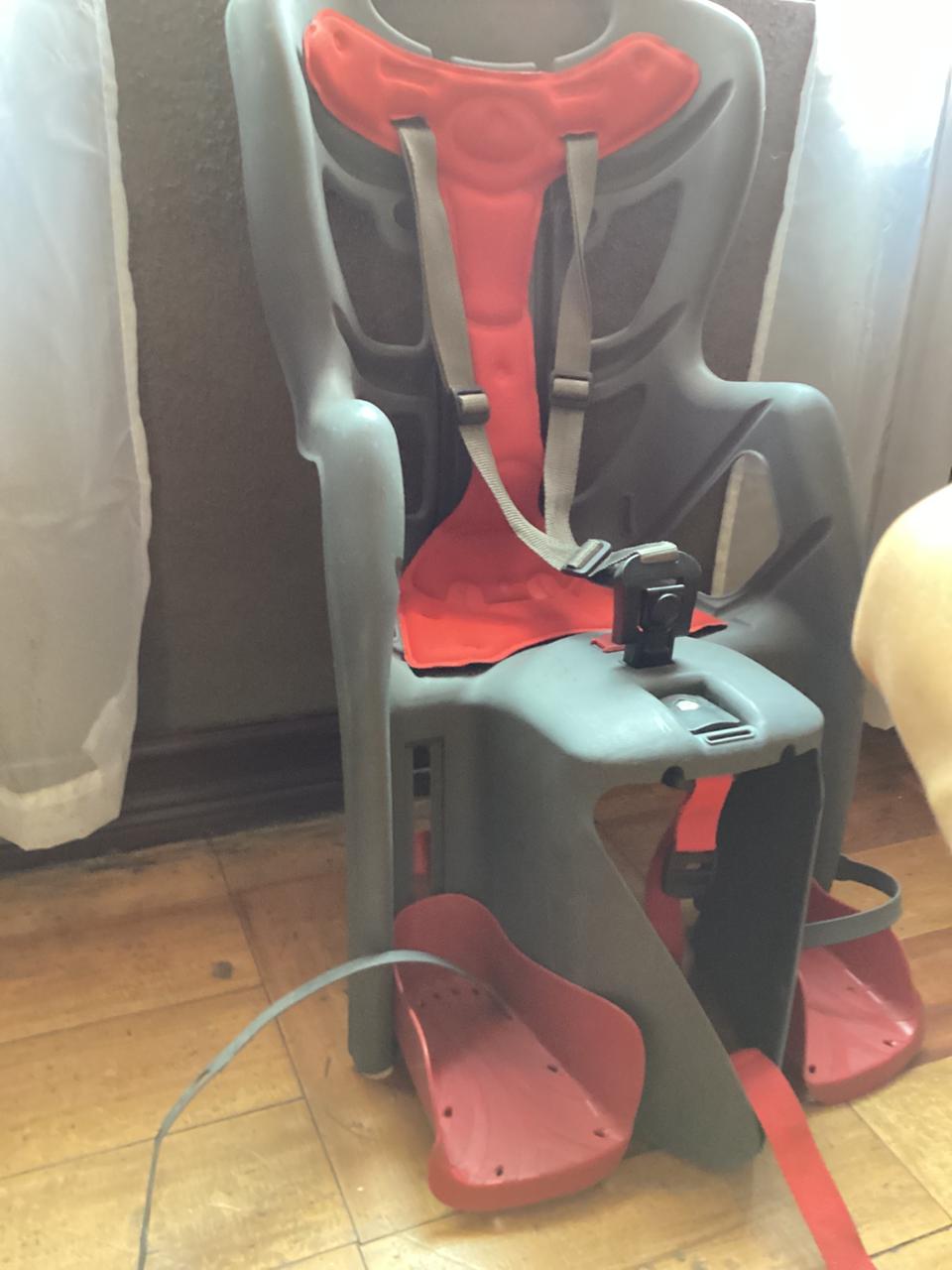 Silla porta bebé para bicicleta Frame System Pepe - Imagen 3