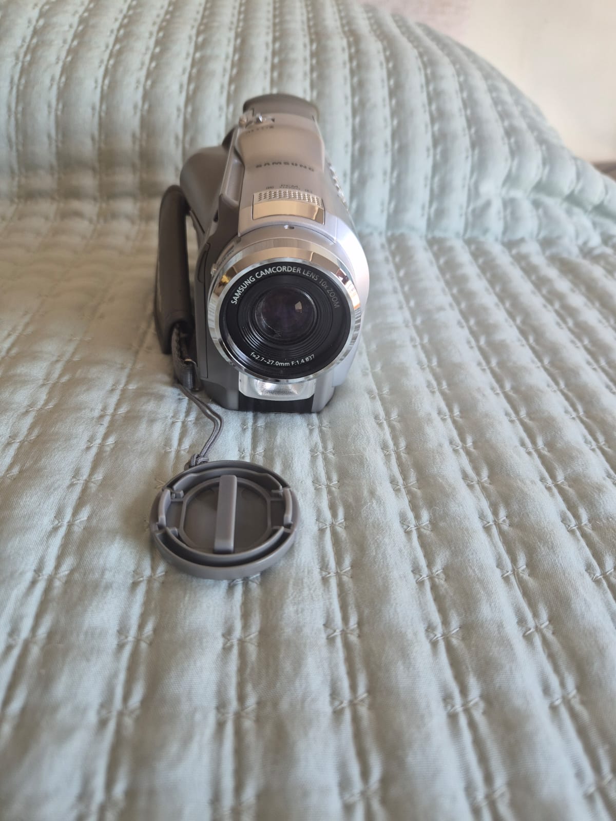 Cámara de video Samsung antigua - Imagen 3