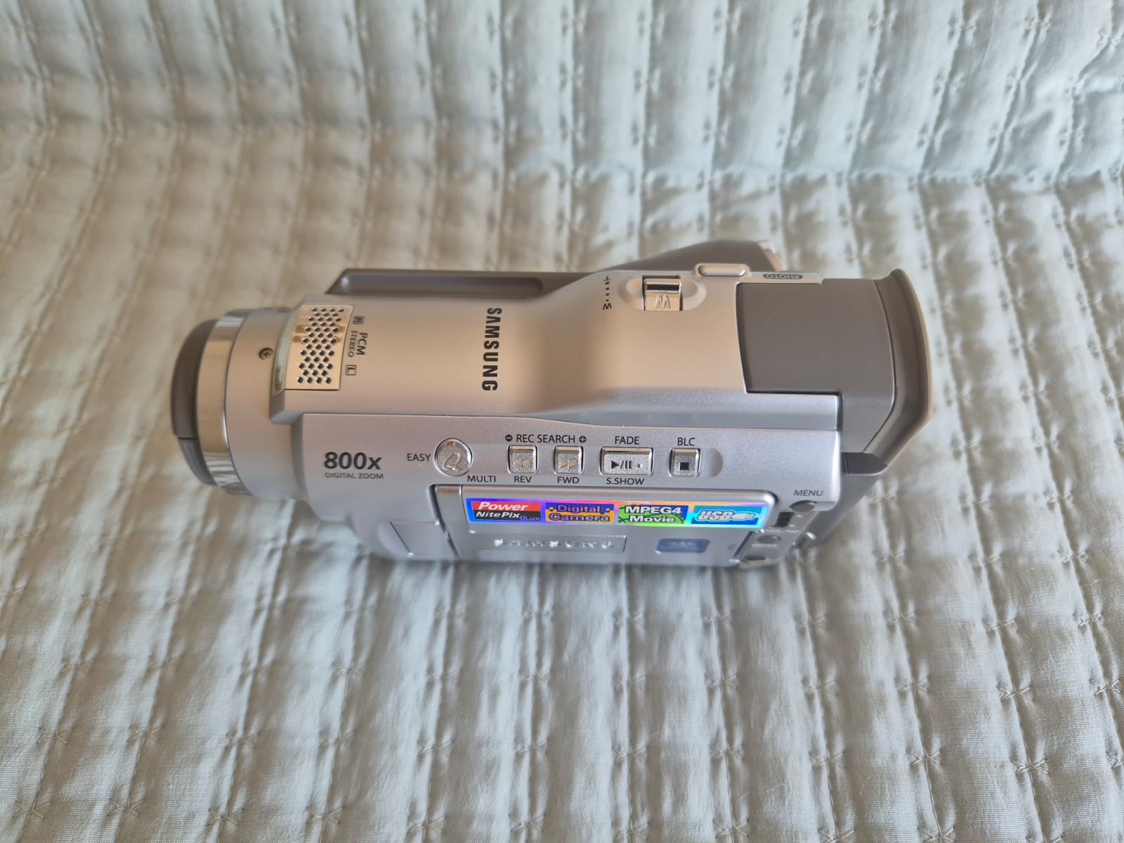 Cámara de video Samsung antigua - Imagen 5