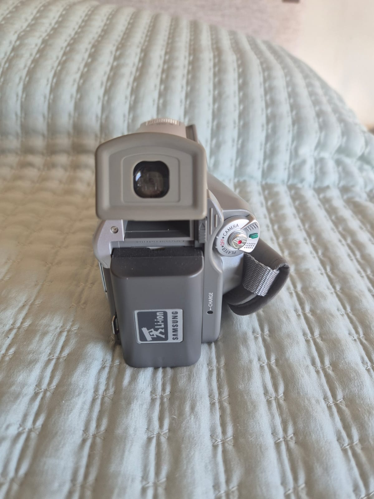 Cámara de video Samsung antigua - Imagen 4