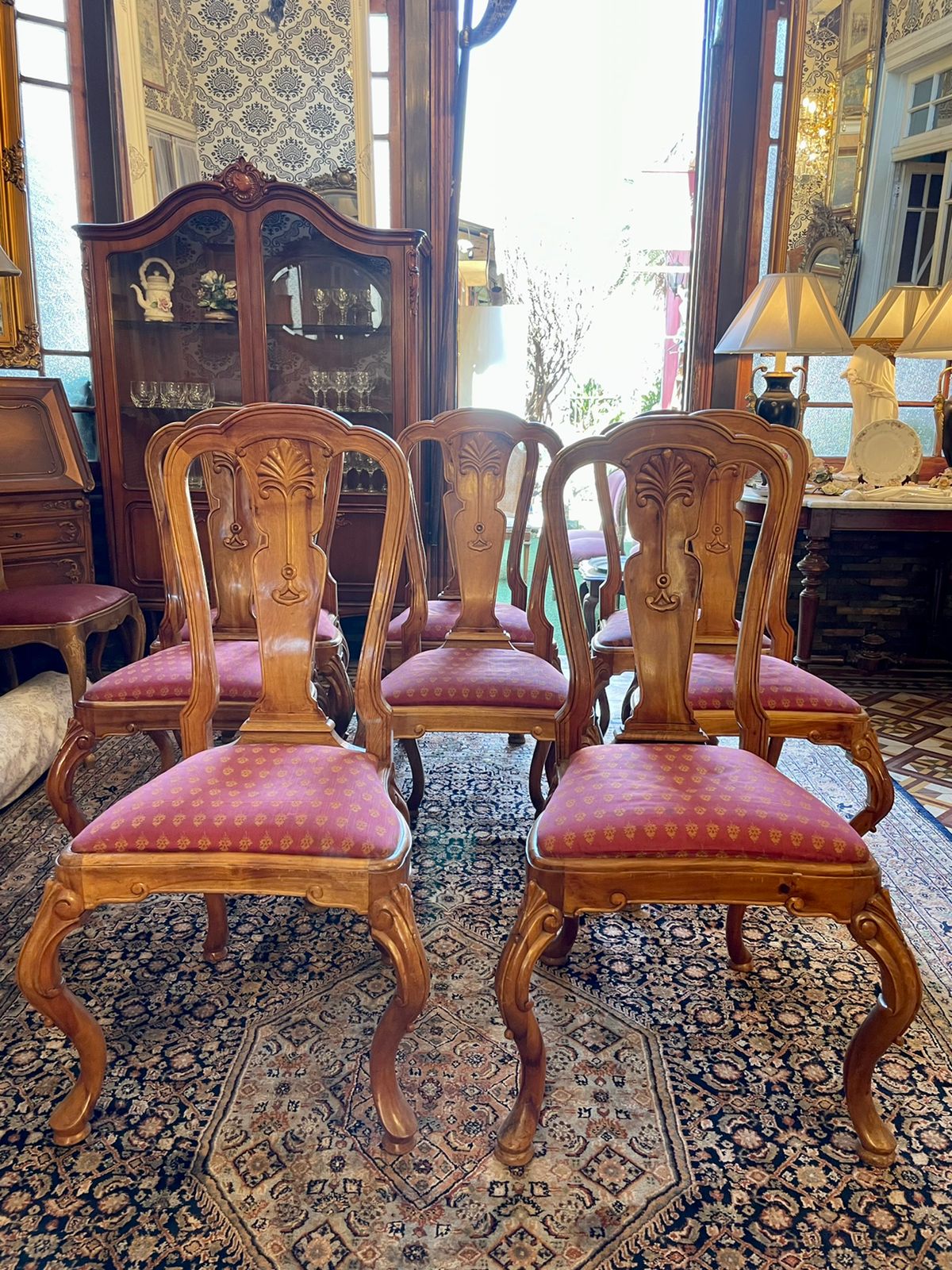 Juego de 8 sillas diseño Enrique Concha - Imagen 5