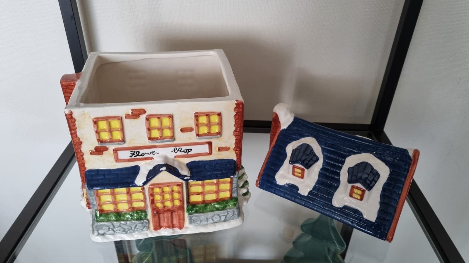 Casa galletas cerámica Flower Shop - Imagen 9