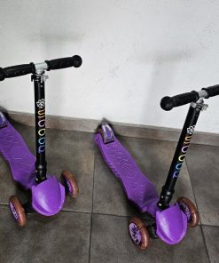 Scooter Scoop con luz flúor