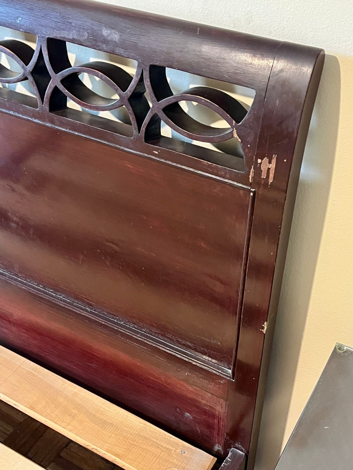 Juego dormitorio cama 1 plaza con veladores y espejo - Imagen 8