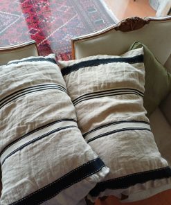 Cojines crudo líneas negras