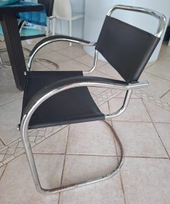 Silla Cantilever Bauhaus cromada