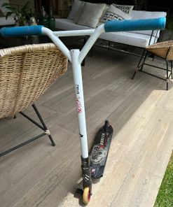 Scooter Bestial Wolf B12