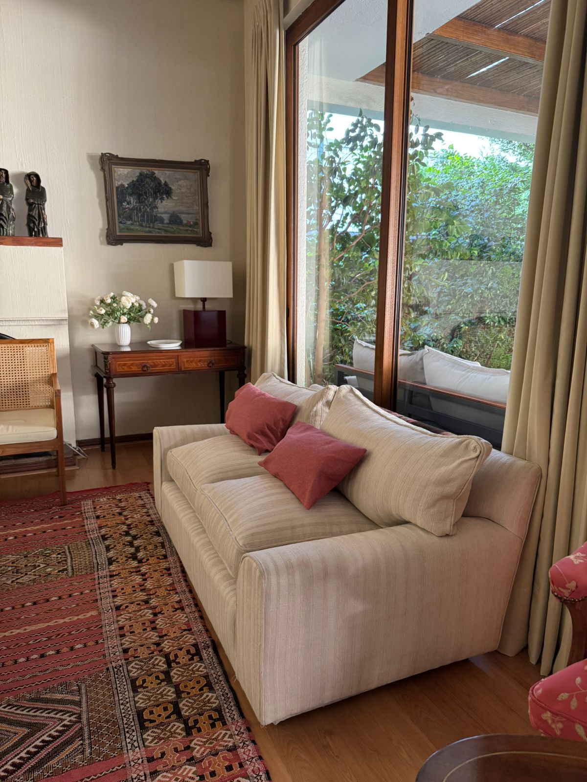 Sofá 3 cuerpos con rayas beige - Imagen 3