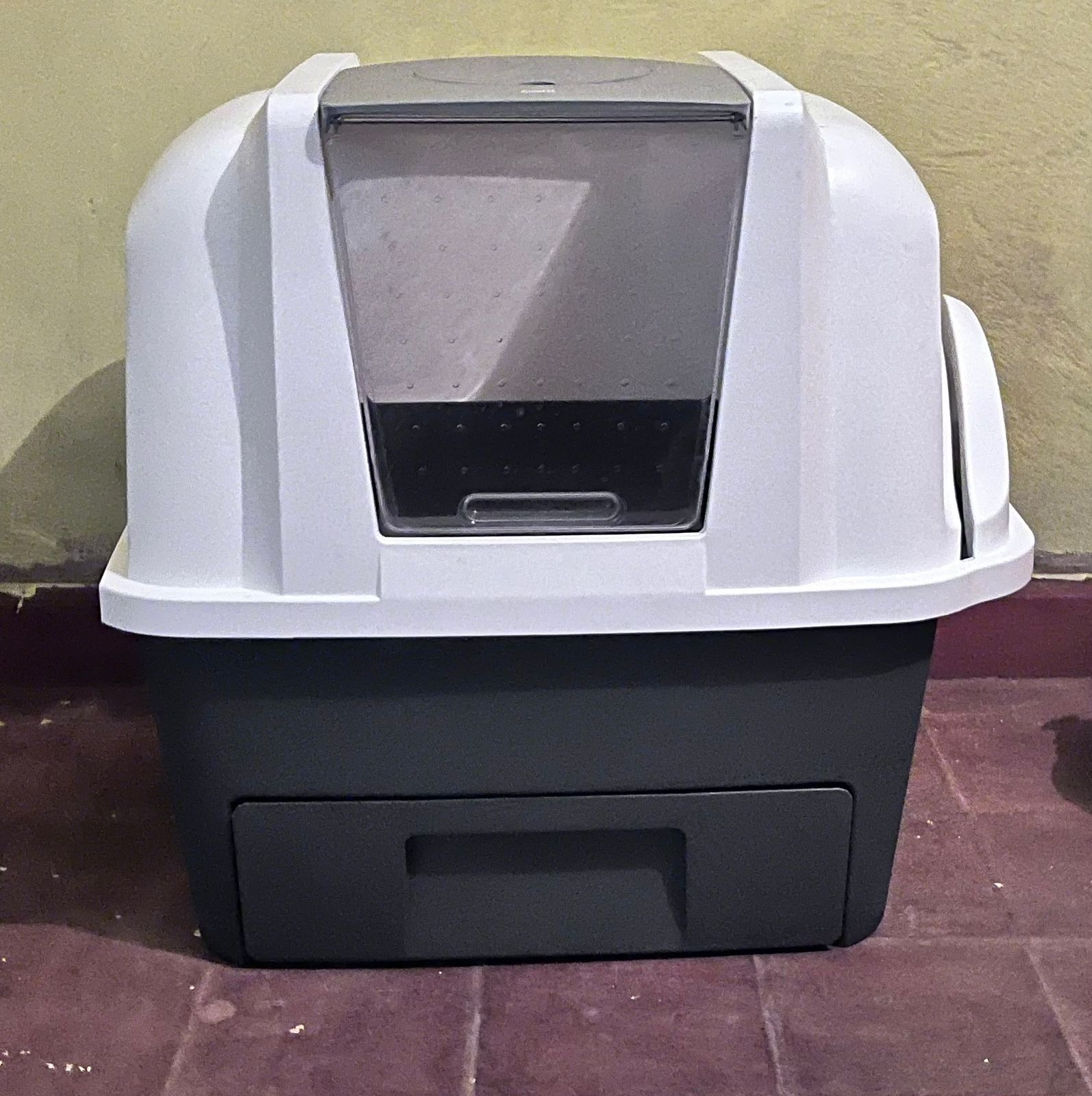 Arenero para gatos autolimpiante Catit