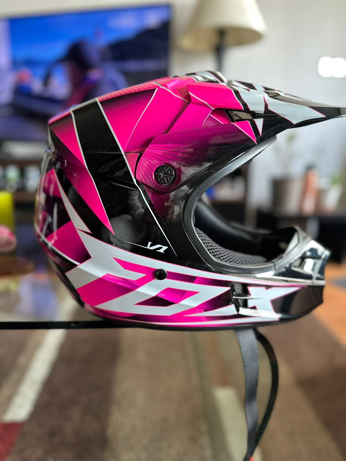Casco Fox V1