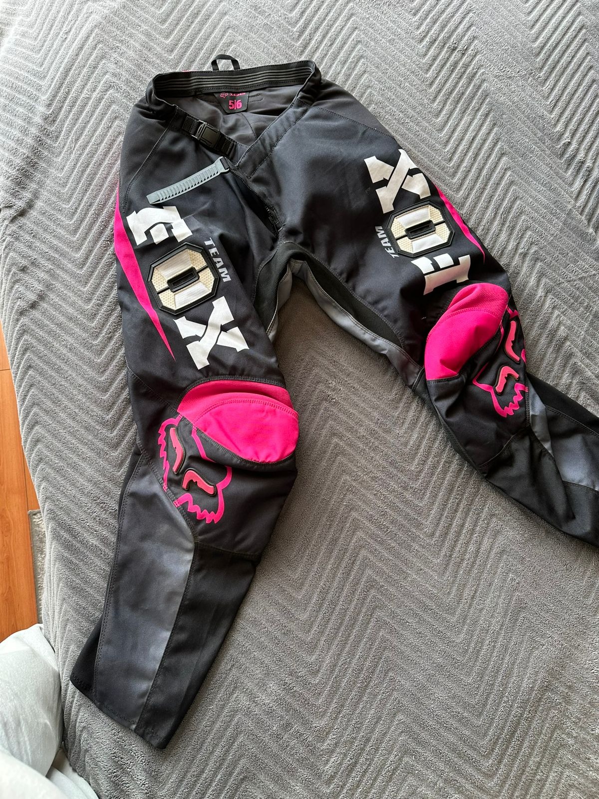 Pantalón Moto Mujer 180 Lean Rosado Fox