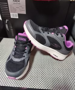Zapatilla Skecher negro y morado