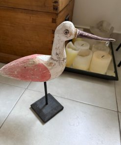 Ave de madera pintada