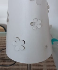 Lámpara de mesa flores