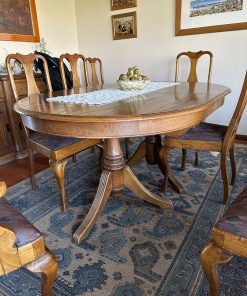 Juego de comedor extensible encina con 2 sitiales y 6 sillas