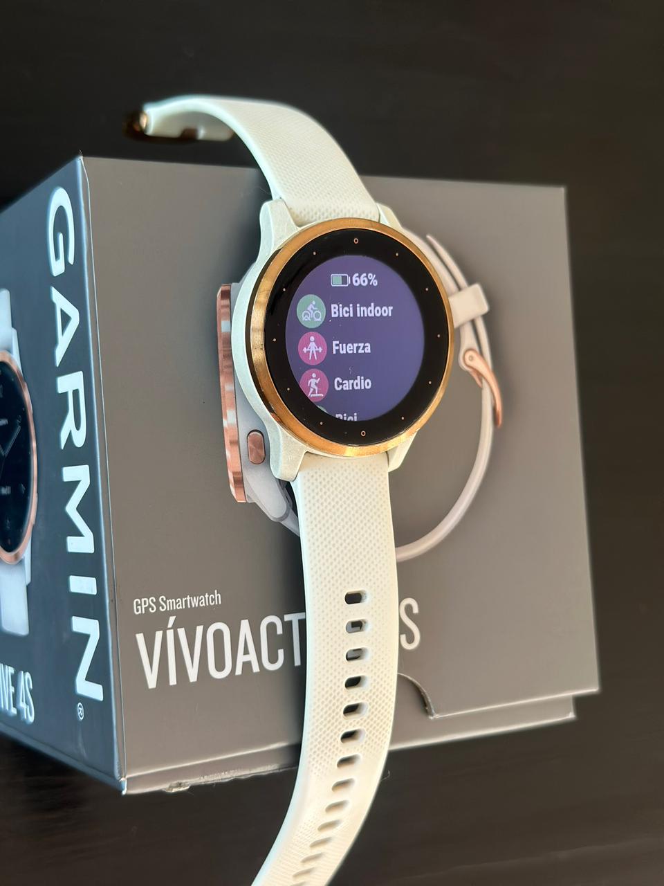 Smartwatch Garmin Vivoactive 4S - Imagen 4