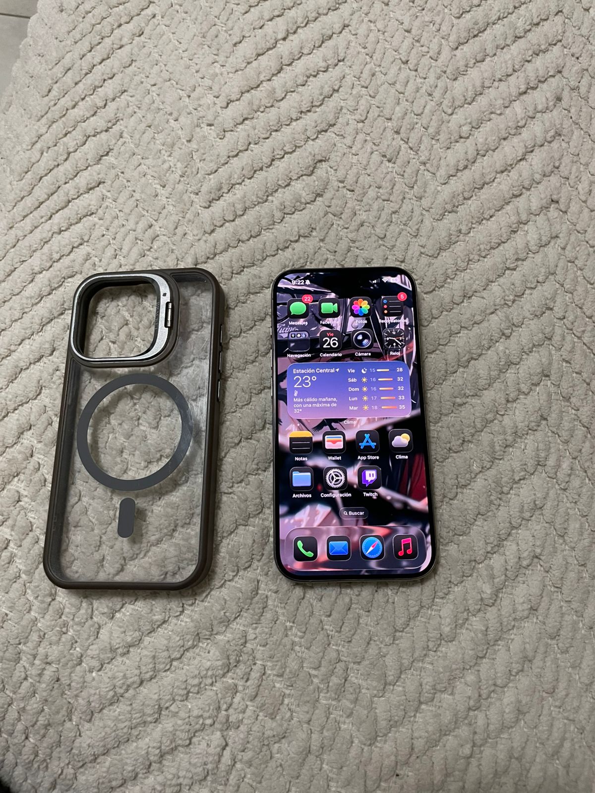 iPhone 15 Pro de 512GB - Imagen 2