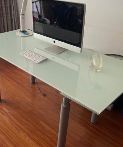 Mesa extensible de vidrio templado