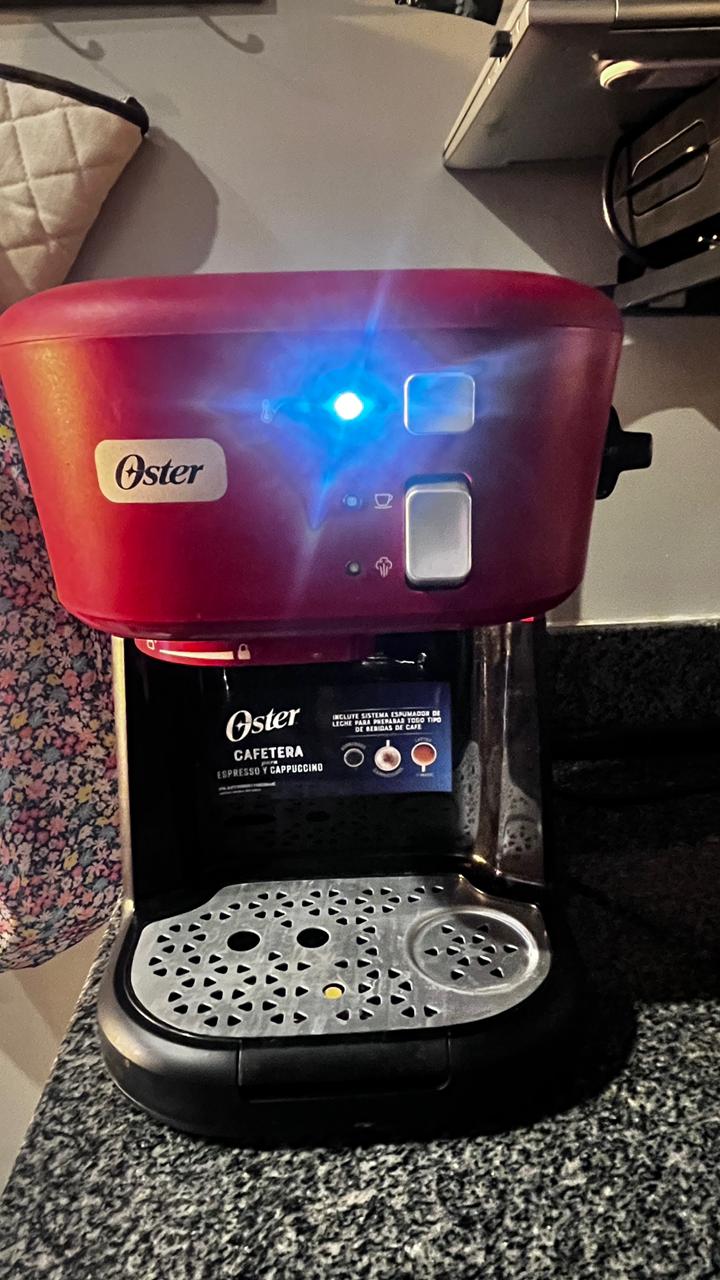 Cafetera Para Espresso Oster Rojo - Imagen 4