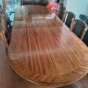 Juego de comedor Luis XVI extensible con 8 sillas