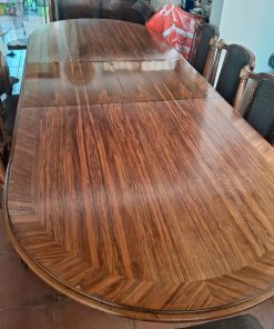 Juego de comedor Luis XVI extensible con 8 sillas