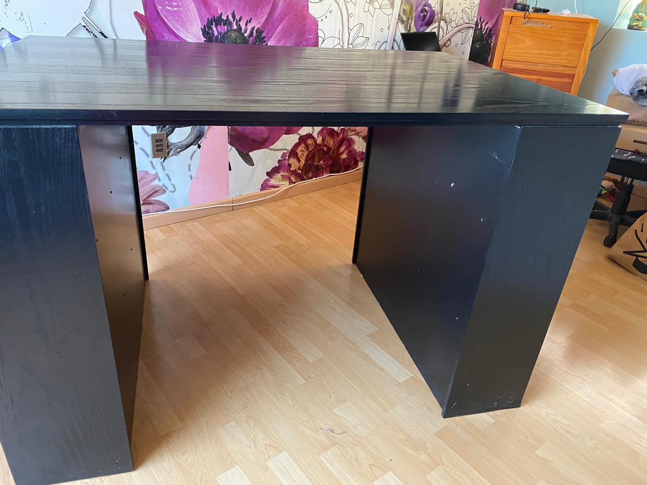 Mesa de trabajo o Isla enchapada negra - Imagen 2