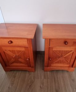 Par de veladores madera pino
